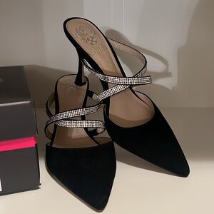 Vince Camuto CITINIY Black True-Suede heels with rhinestone straps, Sz 8, EUC